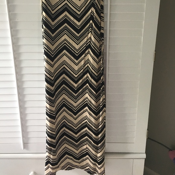 PinkBlush Black & Tan Maternity Skirt Medium - Picture 3 of 3